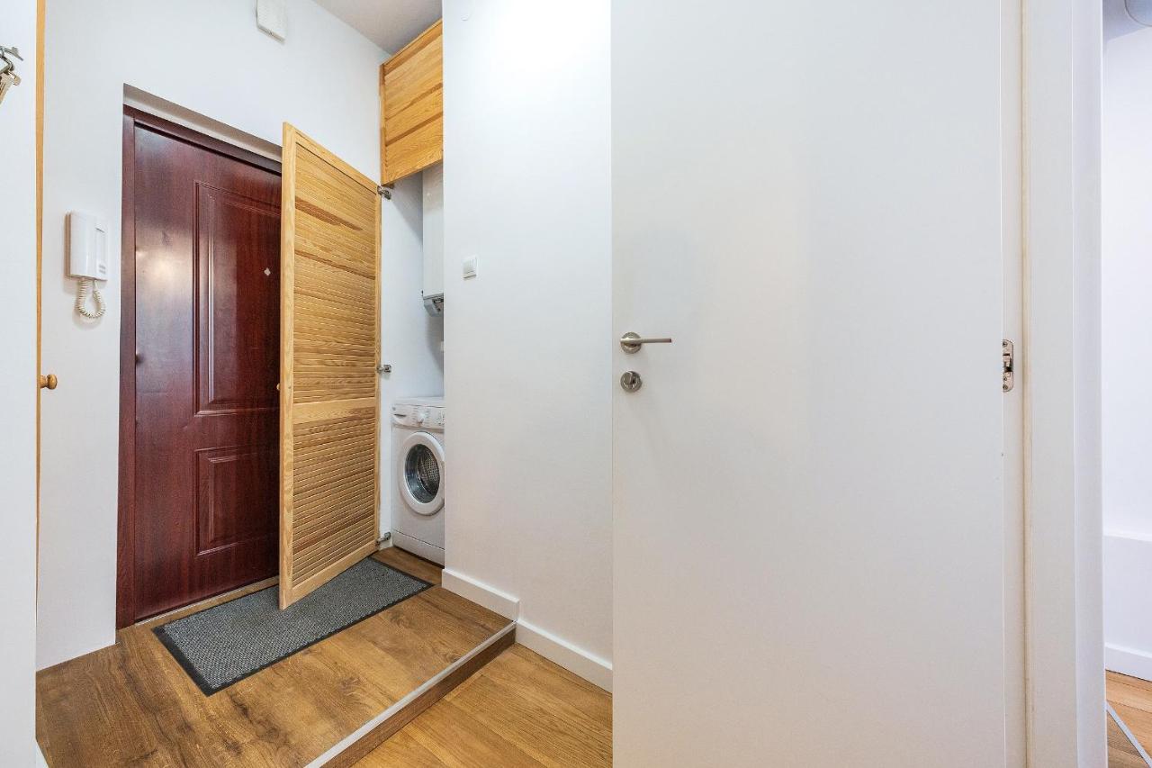 Hello Apartments Modern Studio Sw Ducha Gdansk Bagian luar foto